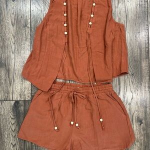 NWOT Rust Sleeveless Top and Shorts Set